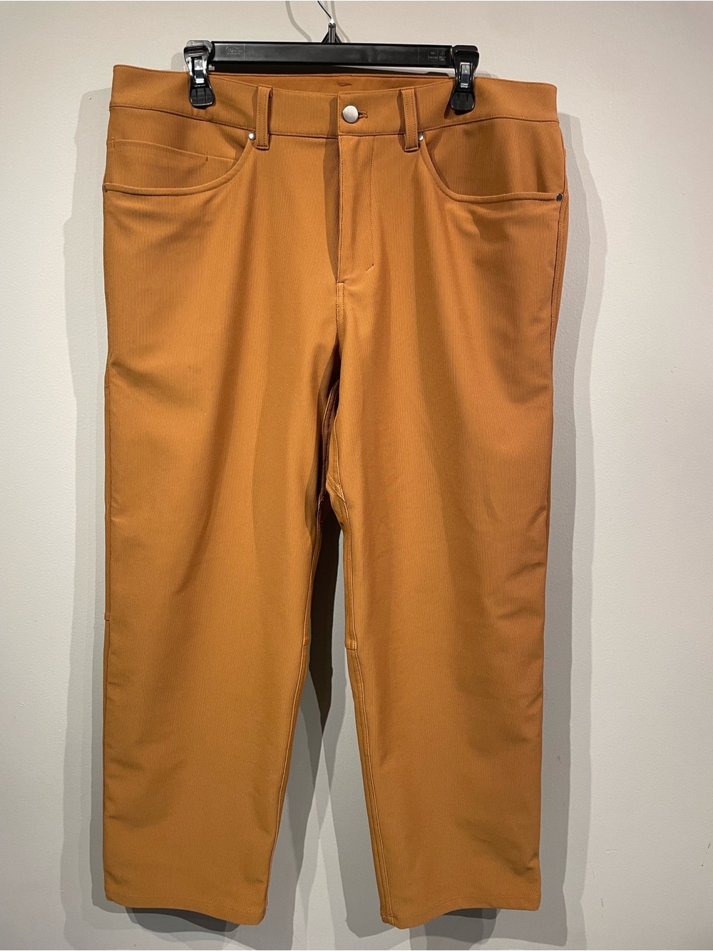 lululemon athletica Men's Caramel Relaxed Pants